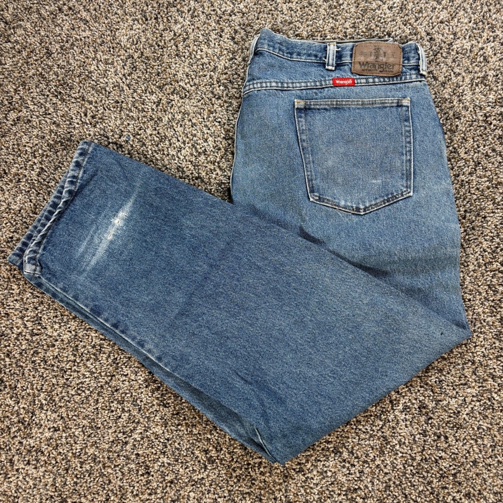 Wrangler Authentic Jeans Men's 40x29 Blue Denim Straight Leg Workwear Pants